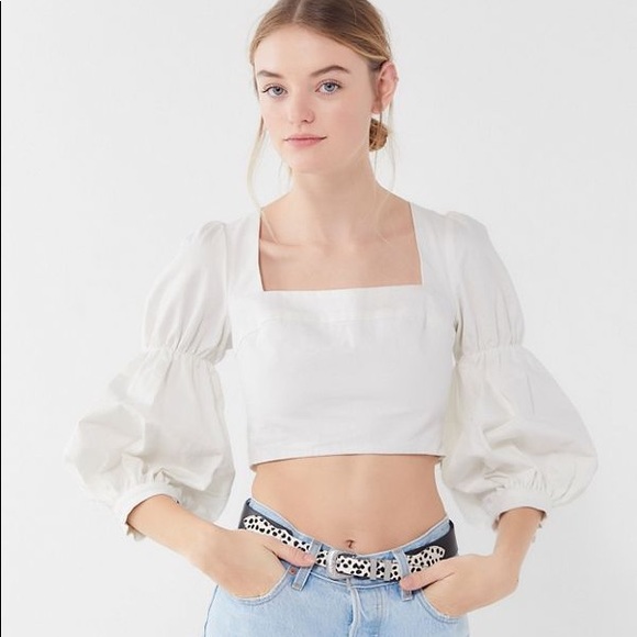 Urban Outfitters Tops | Urban Outfitters Romeo Puff Sleeved Crop Top